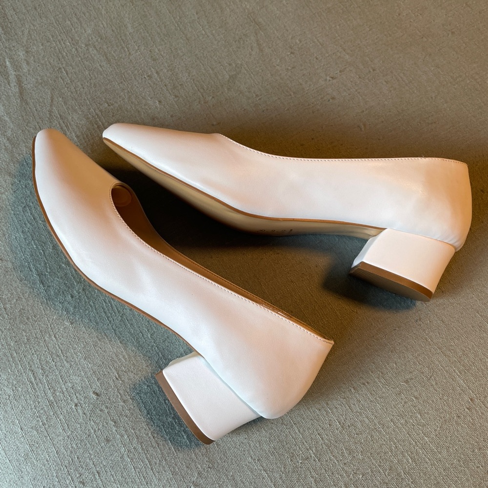 Elegant Cream Block Heel Shoes